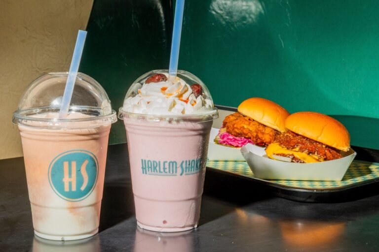Harlem Shake Shakes and Hamburgers 768x512