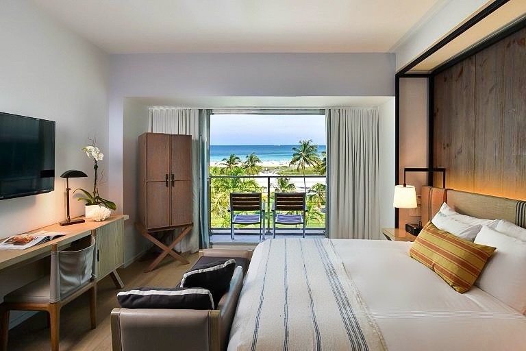 Hotel Victor South Beach Bedroom 1