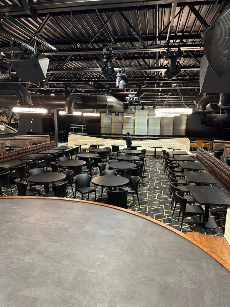 The Prestige Detroit Sitting 768x1024